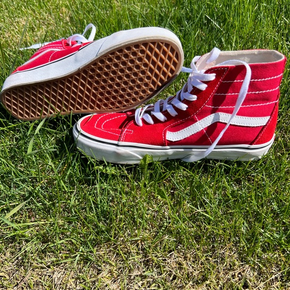 Red Vans Sk8-Hi Shoe - Picture 2 of 2